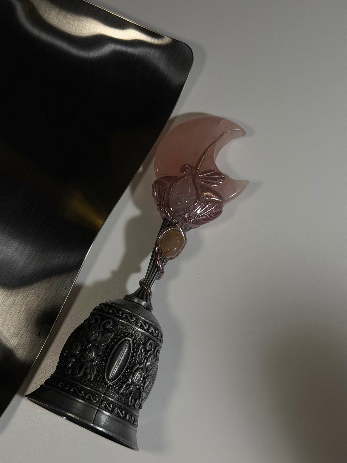 MYSTIC CRYSTAL BELL — ROSE QUARTZ (moon)