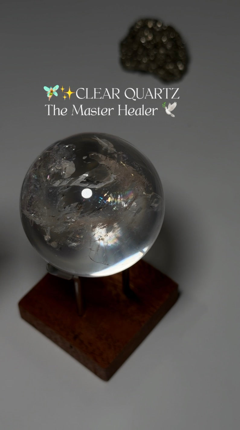 ✨ CLEAR QUARTZ — คริสตัลแห่งการขยายพลัง ✨