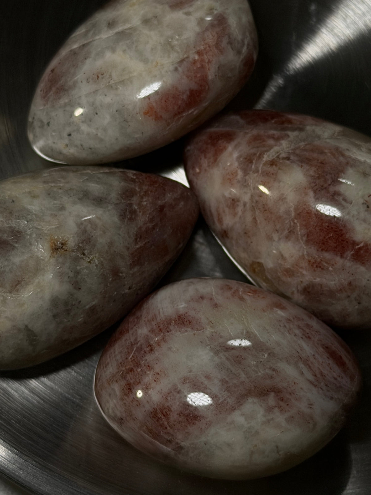 SUNSTONE — หินแห่งพลังบวกและความมั่นใจ