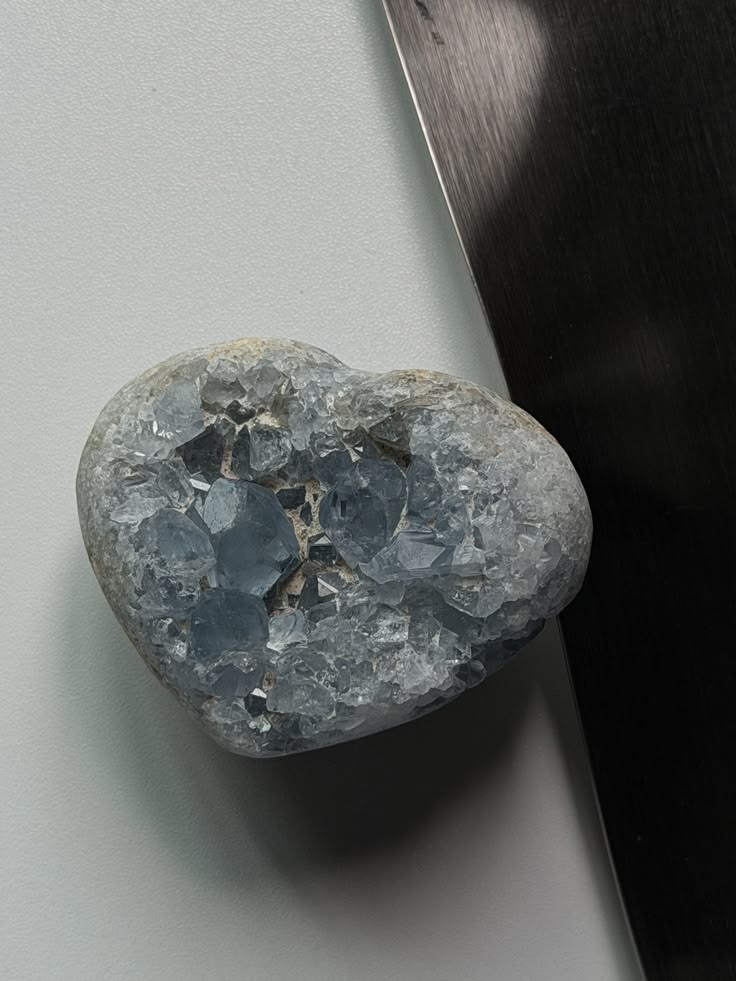 Celestite — ซีเลสไทต์ธรรมชาติ 💙